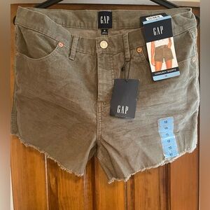 Gap corduroy shorts size 10
